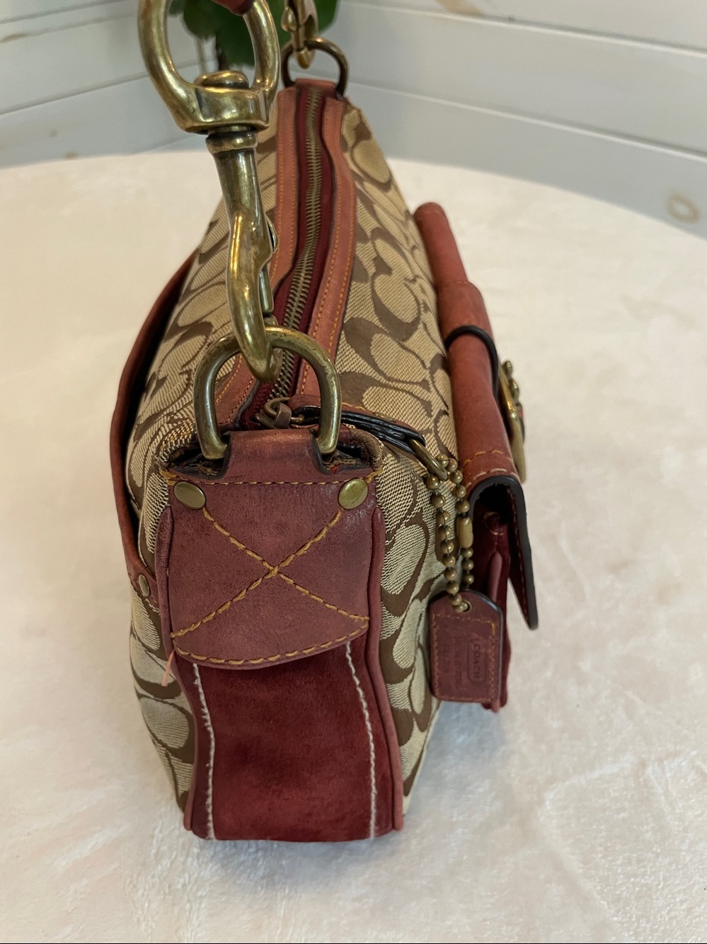 Coach Special Edition Fall 2004 Monogram Shoulder Style #7063 Burgundy Suede - Picture 7 of 17